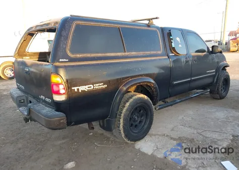 2004 Toyota Tundra Ltd V8 z USA, uszkodzony, nr VIN 5TBBT48124S446957